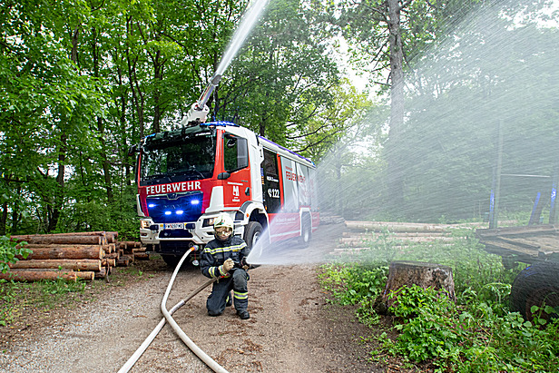 Bild 006 zum Bericht 2293
