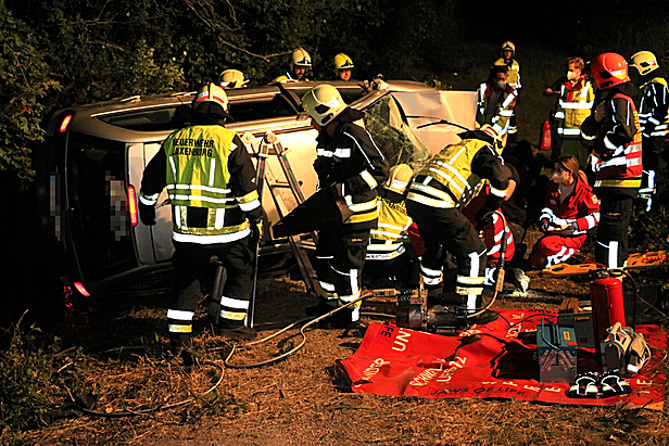Bild 006 zum Bericht 2300