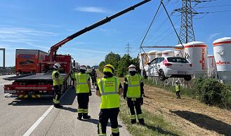 Vorschaubild: Kraneinsatz nach LKW Unfall