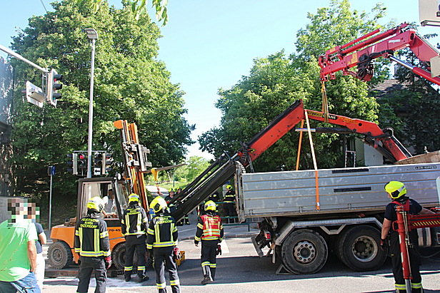 Bild 002 zum Bericht 2310