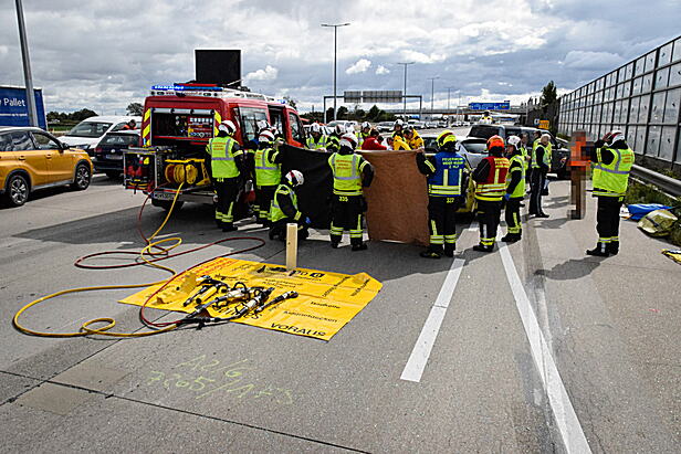 Bild 015 zum Bericht 2355