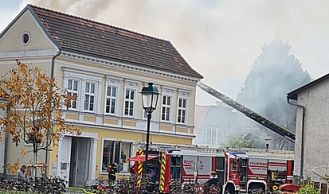 Vorschaubild: Gemeindearbeiter entdecken Dachstuhlbrand