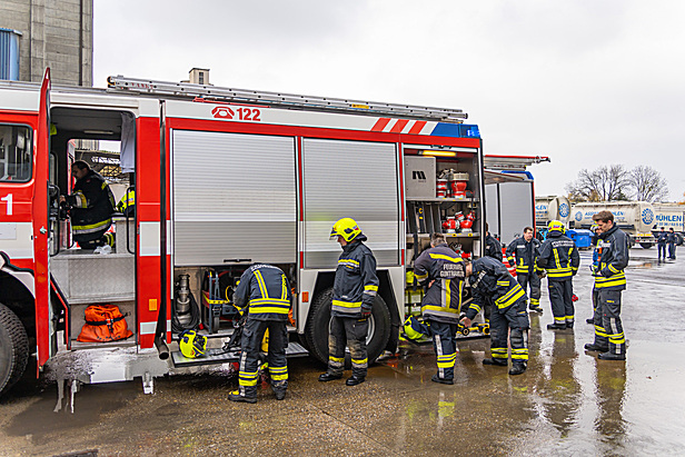 Bild 002 zum Bericht 2381