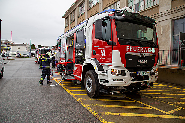 Bild 006 zum Bericht 2433