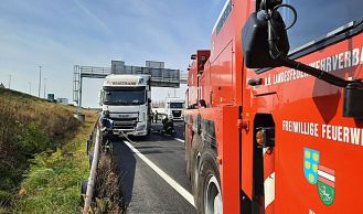 Vorschaubild: Bergung eines Sattelzuges