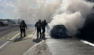 Vorschaubild: PKW in Vollbrand 