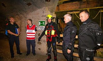 Vorschaubild: Feuerwehrtaucher übten in Seegrotte 