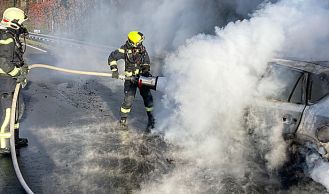 Vorschaubild: Fahrzeugbrand auf der A21