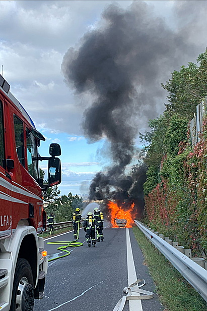 Bild 002 zum Bericht 2614