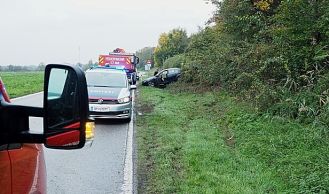 Vorschaubild: Fahrzeug von Böschung geborgen