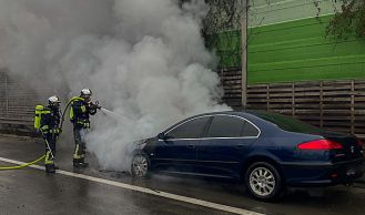 Vorschaubild: Fahrzeugbrand auf der A2
