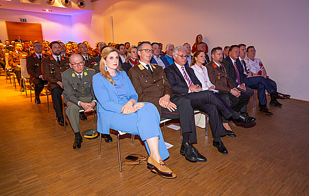 Bild 009 zum Bericht 2687