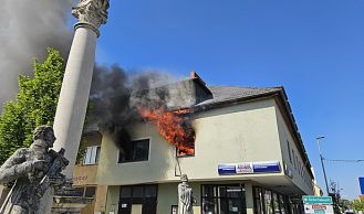Vorschaubild: Wohnungsbrand im ersten Obergeschoss