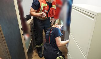 Vorschaubild: Feuerwehr rettet junge Krähe