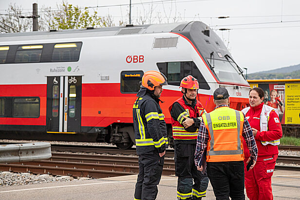 Bild 010 zum Bericht 2842