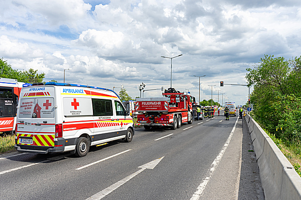Bild 002 zum Bericht 2857