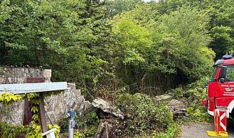 Vorschaubild: Mauer droht umzustürzen