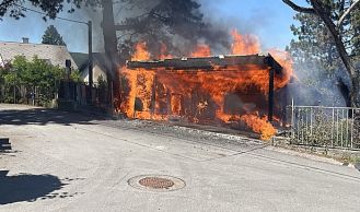Vorschaubild: Akku-Explosion in Carport