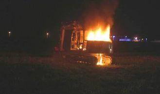 Vorschaubild: Brand eines Baggers 