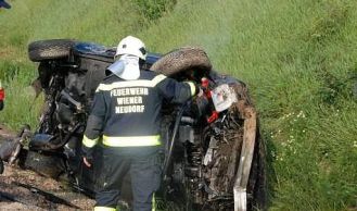 Vorschaubild: Verkehrsunfall mit Menschenrettung