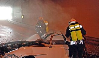 Vorschaubild: PKW-Brand im Tunnel Vösendorf