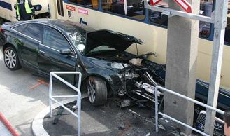 Vorschaubild: Verkehrsunfall mit Badnerbahn in Vösendorf