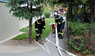 Vorschaubild: Zimmerbrand in Mehrparteienhaus