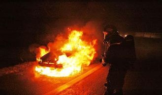 Vorschaubild: Brand in Motorraum