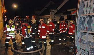 Vorschaubild: Kerze löst Zimmerbrand aus
