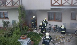 Vorschaubild: Zimmerbrand in Reihenhaus 