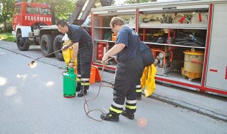 Vorschaubild: Schadstoffeinsatz vor Schule in Perchtoldsdorf
