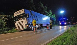 Vorschaubild: LKW-Bergung in Biedermannsdorf
