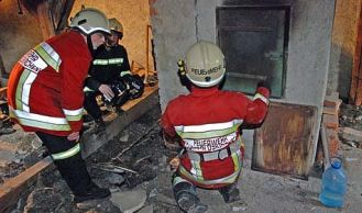 Vorschaubild: Einsturzgefahr nach Brand in Gumpoldskirchen