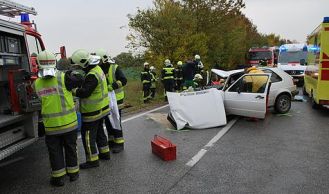 Vorschaubild: Zwei Menschenrettungen für Hennersdorf und Münchendorf
