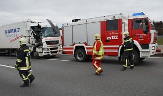 Vorschaubild: LKW Unfall auf der A21 